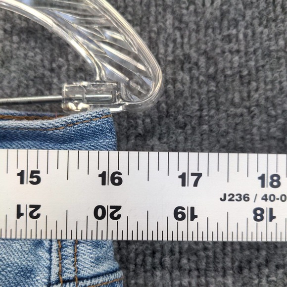 American Eagle Women's Vintage Hi-Rise Cropped Jeans Blue 10 Frayed Button Fly - Picture 14 of 15